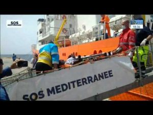 migranti-nuovo-naufragio-nel-mediterraneo-disperse-400-persone-al-largo-delle-coste-egiziane