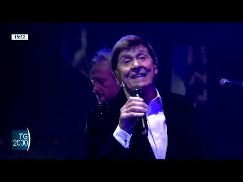 Gianni Morandi compie 80 anni, una vita di musica